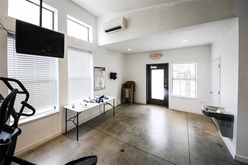 Trendy Castleberry Hill Condo- Walk To Mercedes Benz/ All Downtown Attractions アトランタ エクステリア 写真