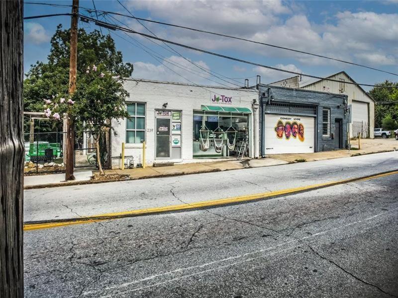 Trendy Castleberry Hill Condo- Walk To Mercedes Benz/ All Downtown Attractions アトランタ エクステリア 写真