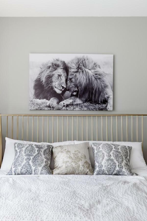 Trendy Castleberry Hill Condo- Walk To Mercedes Benz/ All Downtown Attractions アトランタ エクステリア 写真